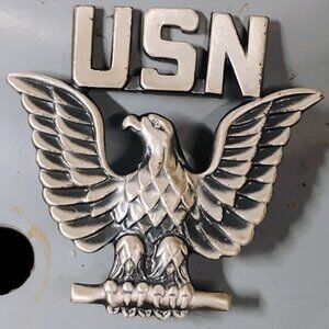 USN US Navy Woman Eagle Insignia Hat Cap Screwback Badge Vtg 1/20 Silver Filled